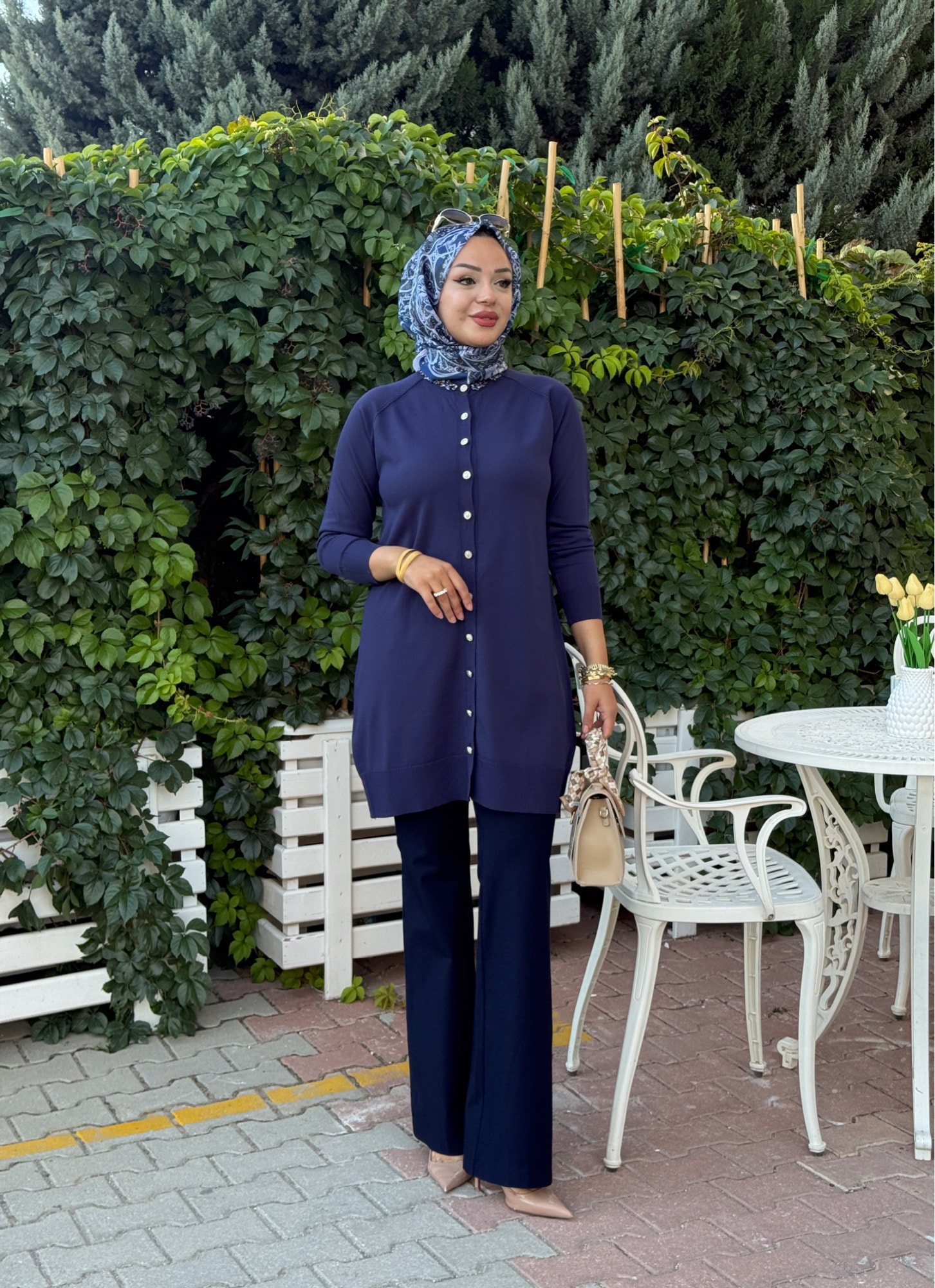 Nuss  yaka taşli hirka